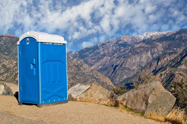 Best Portable toilet rental cost  in Bloomington, CA